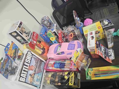 Volunteering in happiness (12)